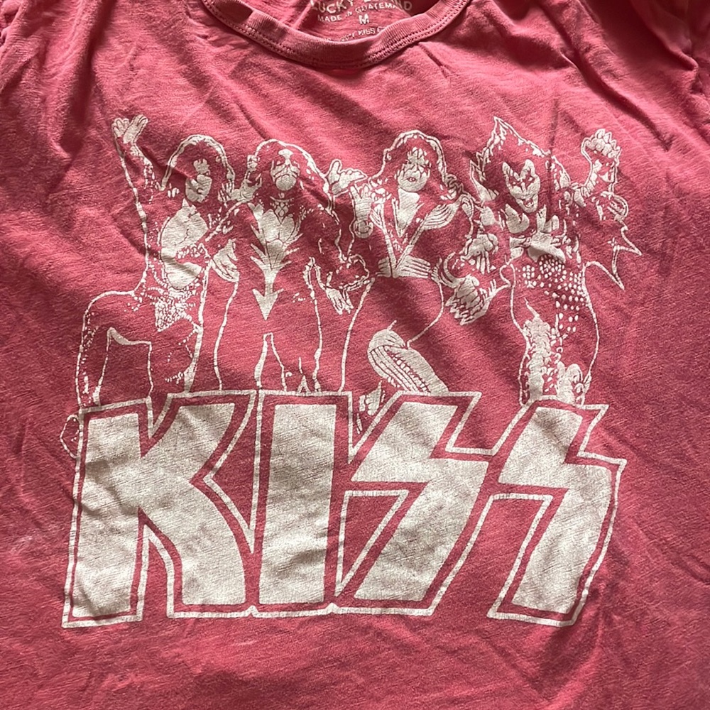 KISS band graphic t shirt